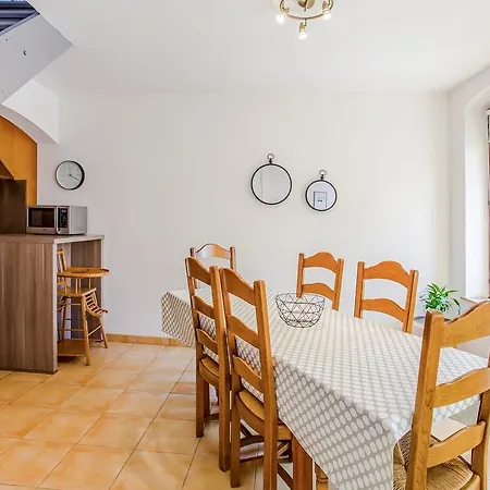 בית נופש La Maison Des Remparts זלסטאט